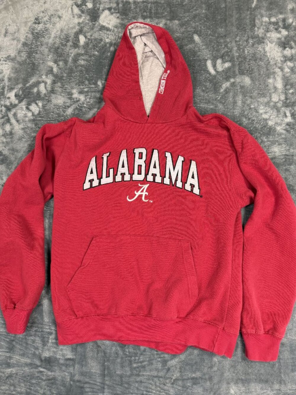 Alabama Crimson Tide Red Pullover Hoodie By Old Varsity Brand Size M